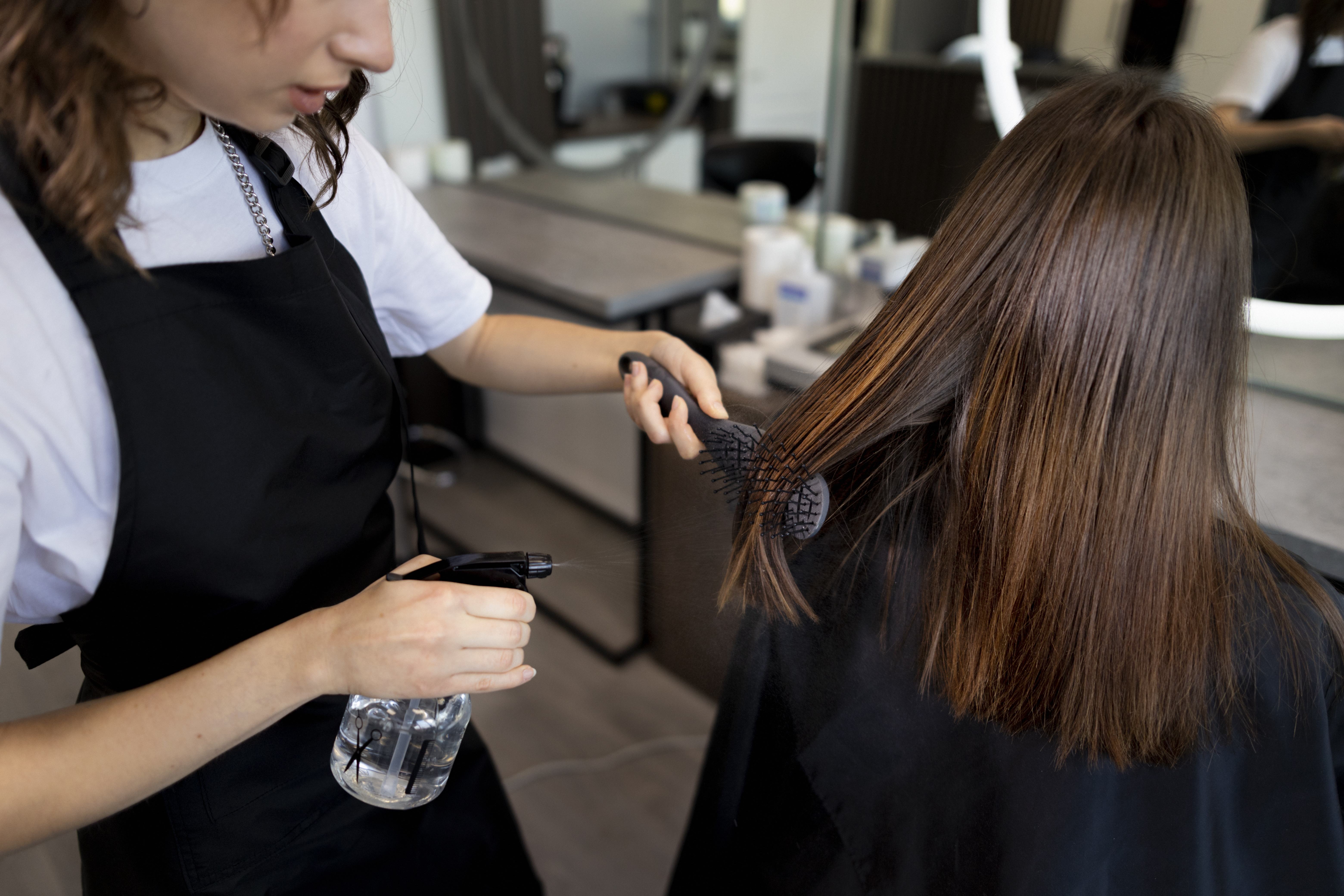 Как быстрее отрастить длинные волосы: 7 полезных советов для будущей Рапунцель